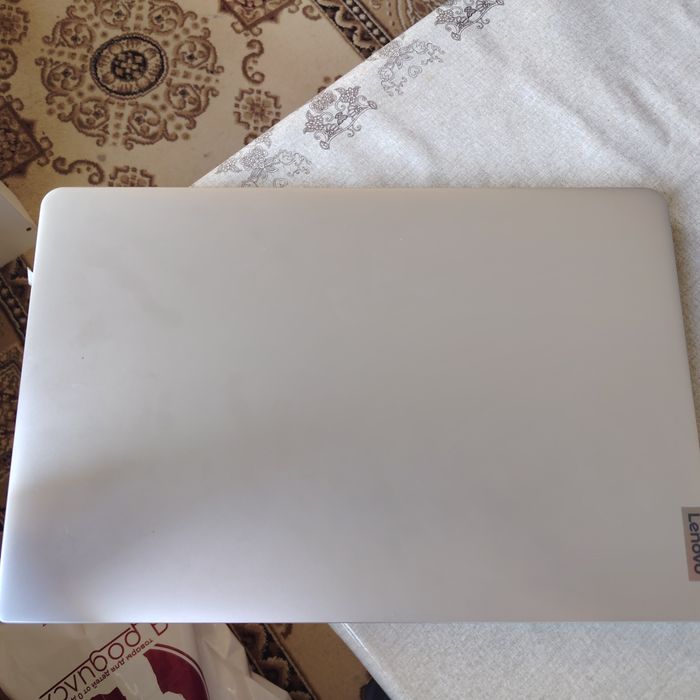 Продам  ноутбук срочно