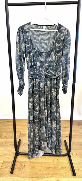 &Other stories флорална рокля