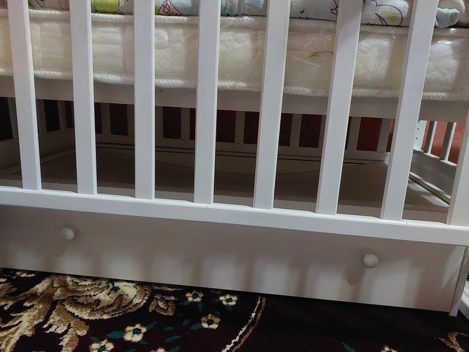 Кровать 120 см на  60 см