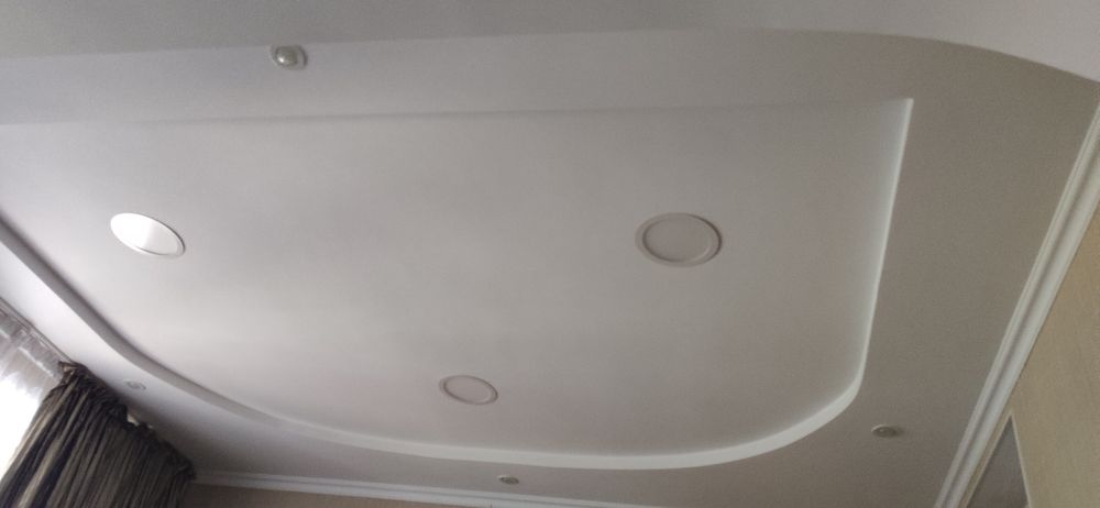 Лампочки, споты, светильники