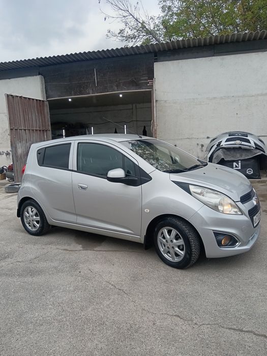 Spark 2015 avtomat gaz bor