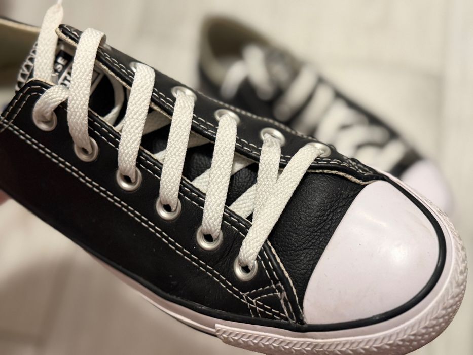 Converse Chuck Taylor All Star Leather