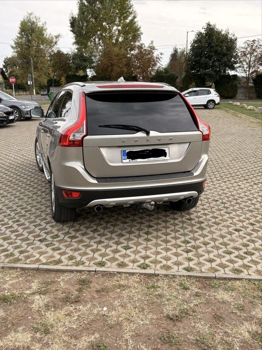 VOLVO XC60 2011 — imagine 4