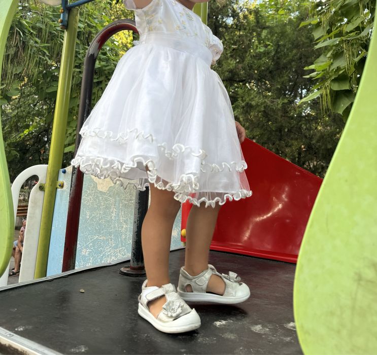 Официална рокля 2-3 г