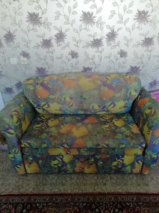 Диван в очень хорошем состоянии