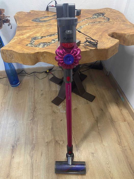 aspirator dyson v7 motorhead