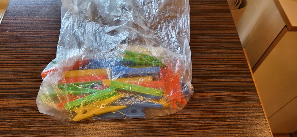 Ютия с Подарък Щипки