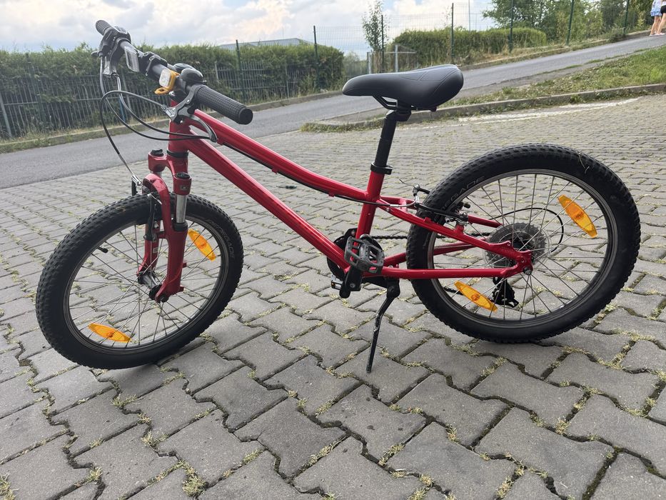 Bicicletă copii Specialized 20” – MTB – 800 lei
