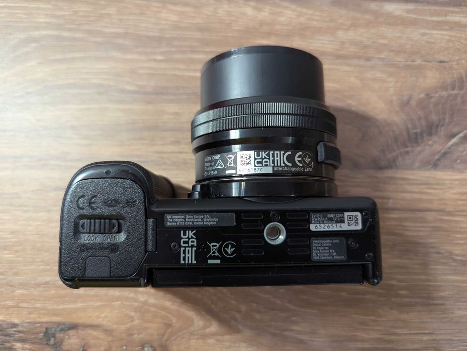 Sony zv-e10 + обектив Sony SEL 16-50mm f/3.5-5.6 PZ OSS. Като нов