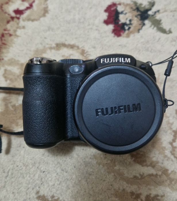 Сфравой фотоапарат  FinePix orginal
