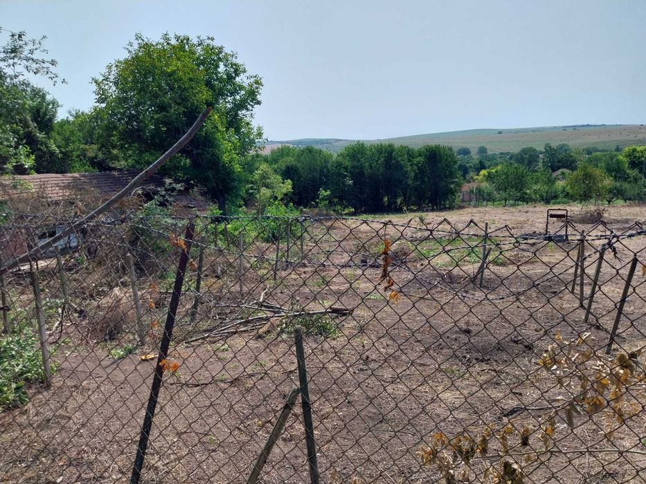 Продава се Къща в с. Павел, Област Велико Търново - 300 кв.м за 54 €/кв.м - Снимка #7