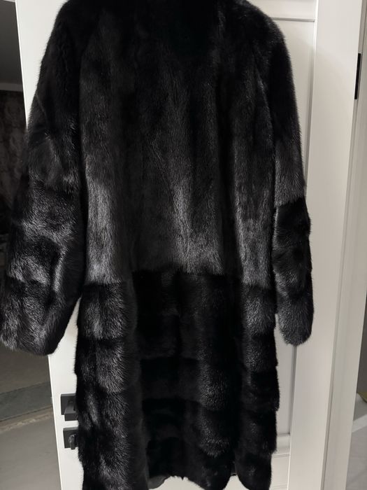 Шуба норковая продам