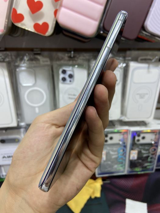 Samsung S21+ 8/256 ideal