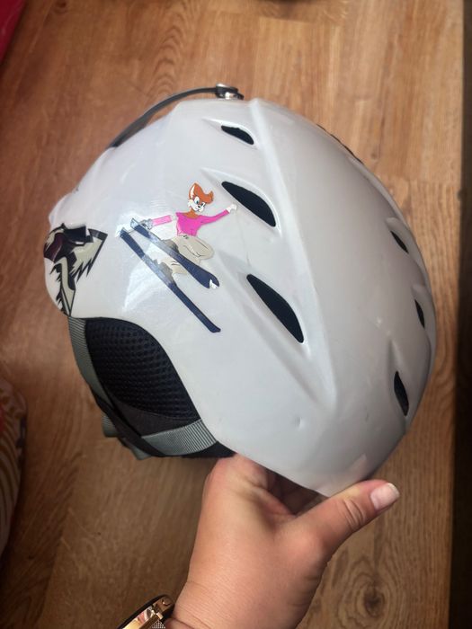 Ски/сноуборд каска