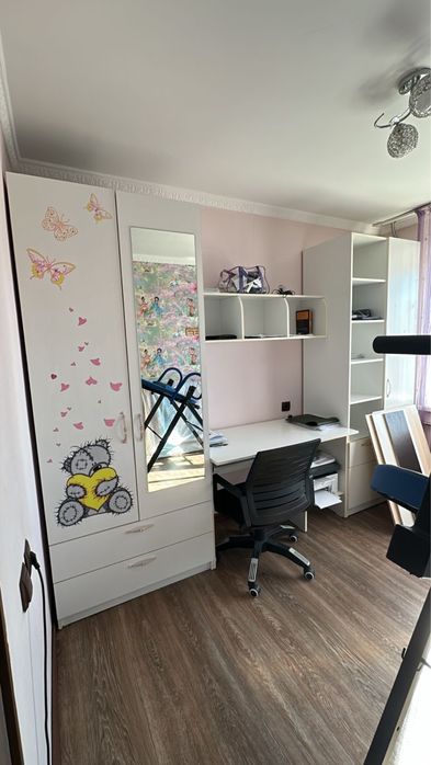 Продам 3-х ком кв 4- микрорайон 11 дом