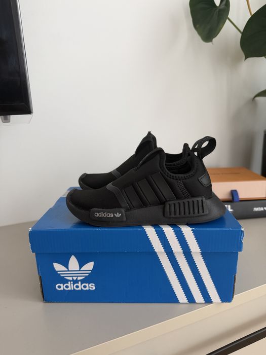 Маратонки Adidas