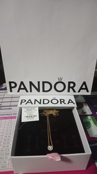 Колье от Pandora