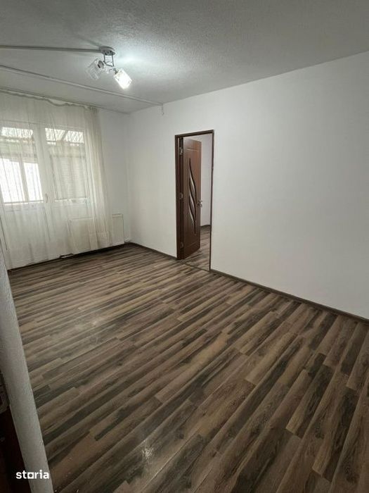 Oferim spre vanzare apartament recent renovat 2 camere-Zona Aleea Narc