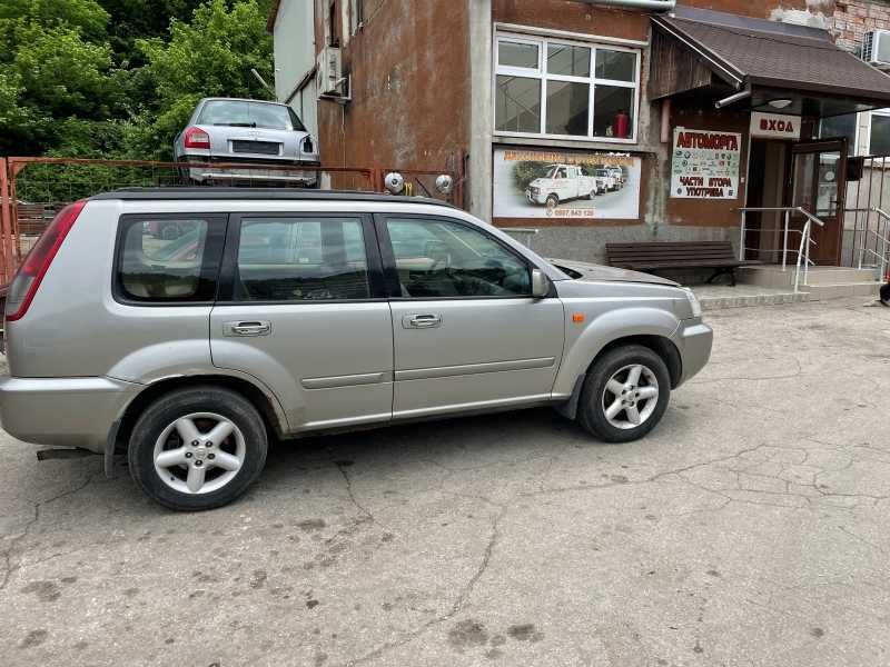 Нисан екс трейл 2.2 / DCINissan X-trail 2.2 DCI на части