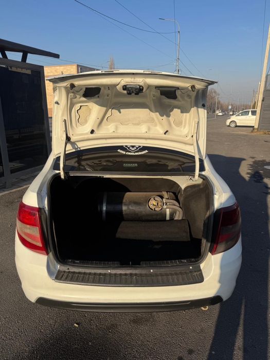 Лада гранта фл 2019 года