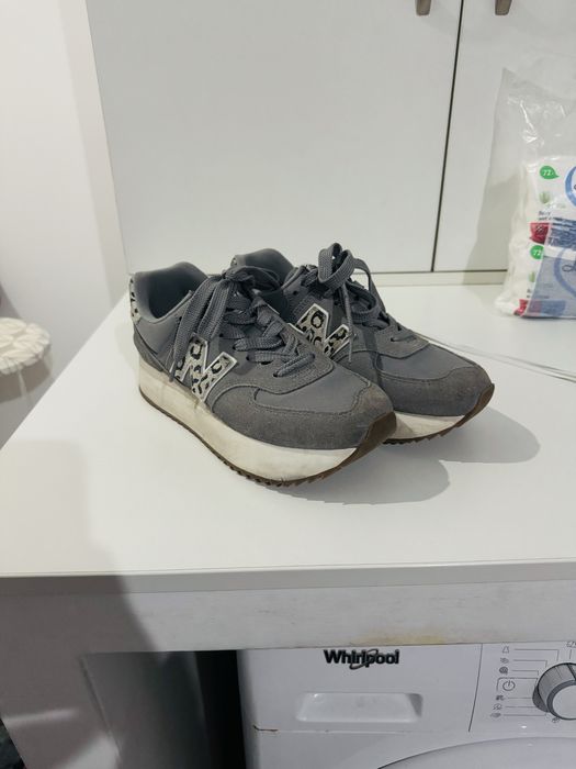 Дамски маратонки без забележки