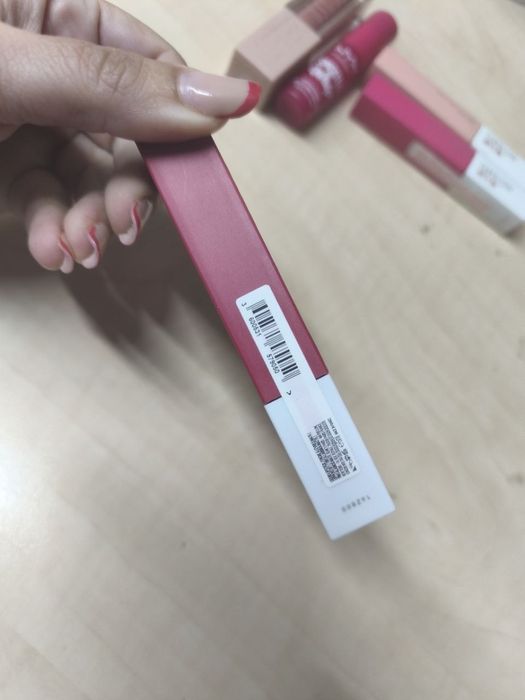 Glosuri maybelline