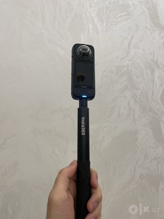 insta 360 x3 camera