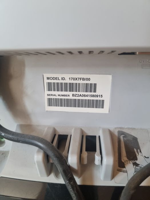 Настолен компютър с монитор Philips