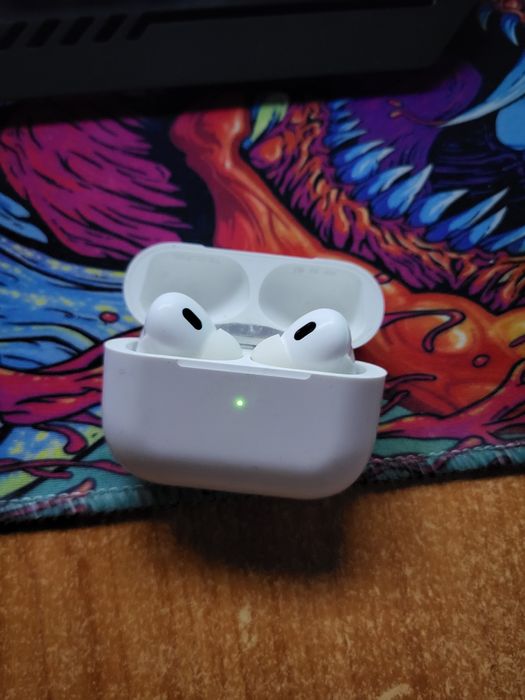 Airpods 1 pro folosit