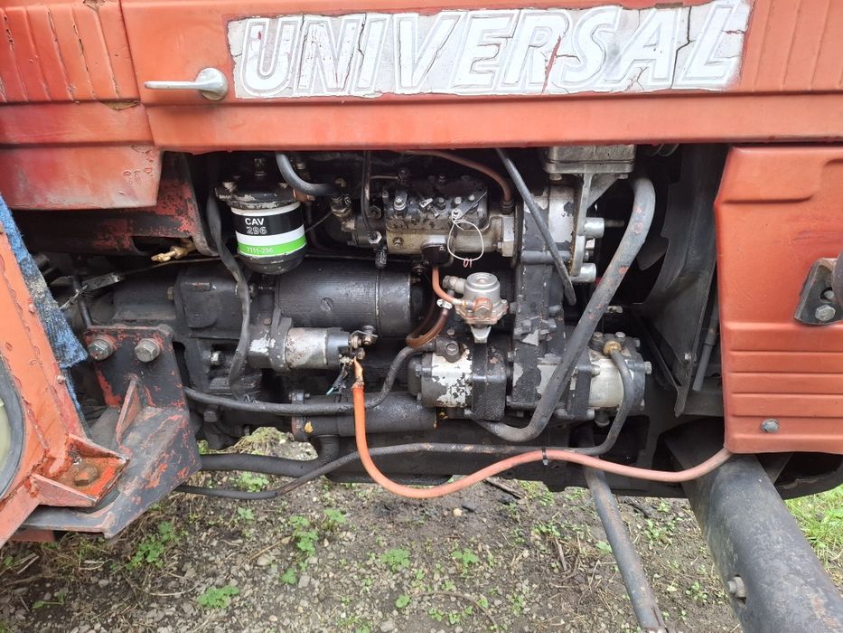 Tractor utb 445 cu cabina