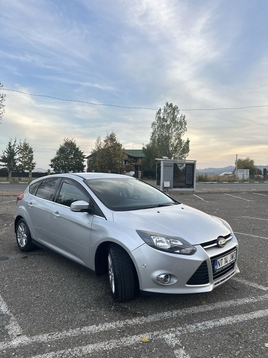 FORD Focus 2014 — imagine 3