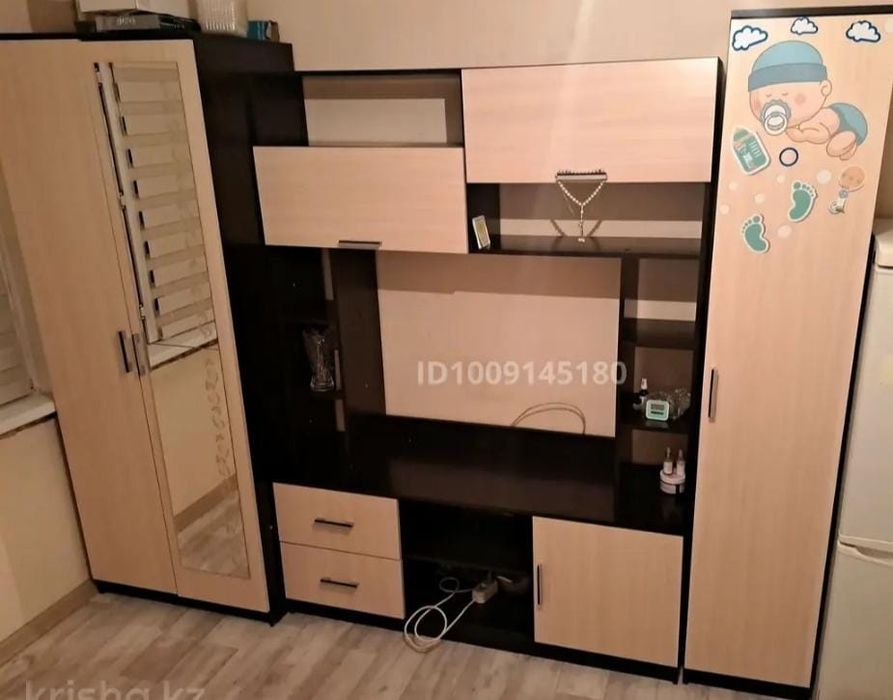 Продам срочно стенку горку