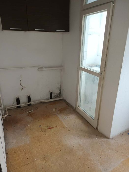 Продава се Двустаен апартамент в Добрич, Строител - 63 кв.м за 441 €/кв.м - Снимка #8