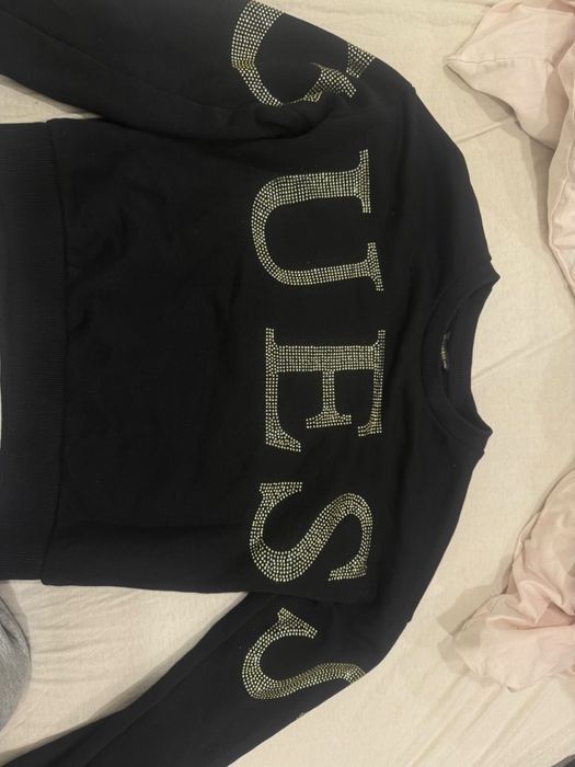 Нова блуза GUESS