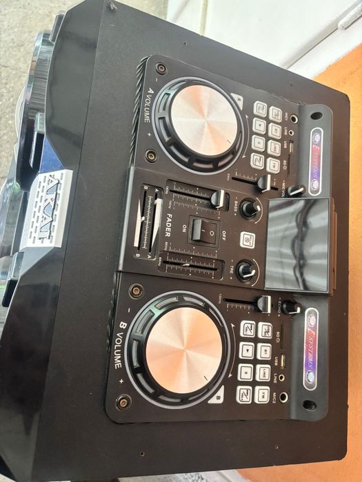 Boxă Akai 300W dj
