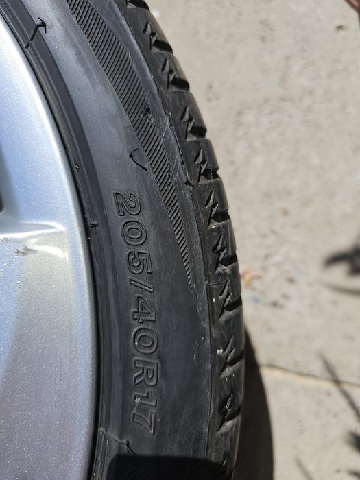 Roti skoda complet echipate vara 205/40R17