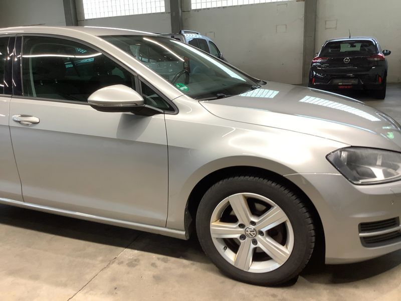 Volkswagen Golf VII 1.6 TDI Comfortline BlueMotion Tech 2012