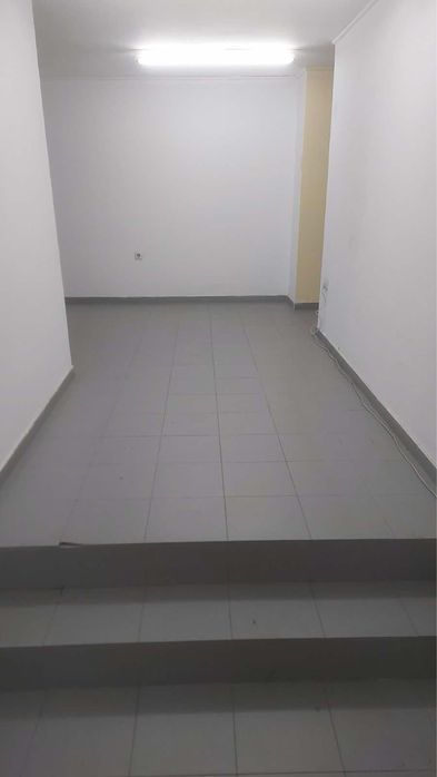 Дава се под наем Магазин в София, Слатина - 44 кв.м за 306 € - Снимка #3