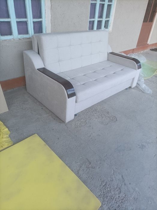 spalny divan krovatlar