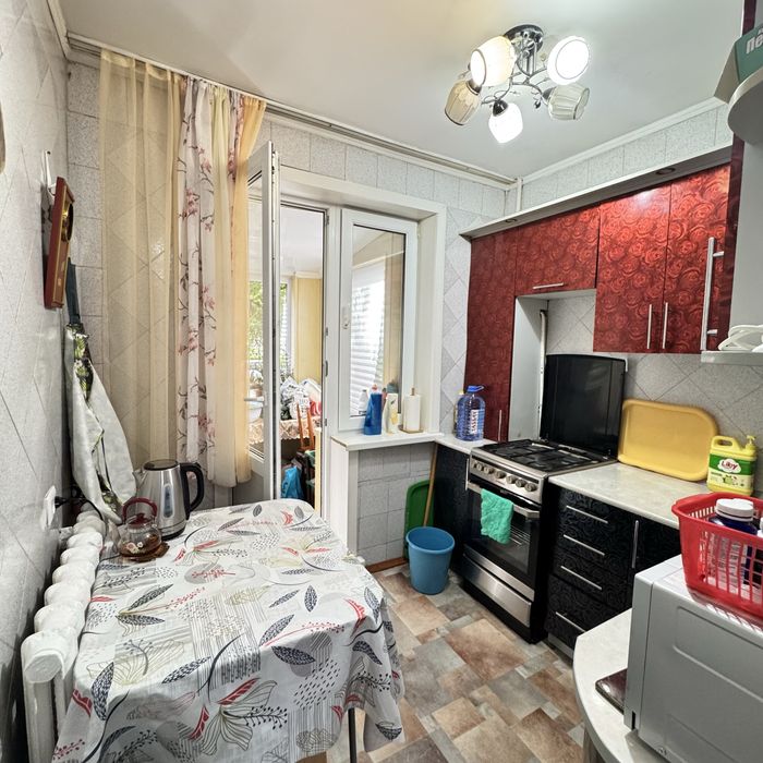 Продам 3-комн 20 мкр