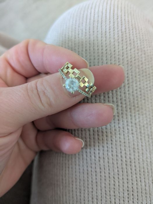 Inel din aur, model nou