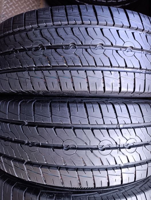 Patru anvelope de vara 195 70 15c Senperit