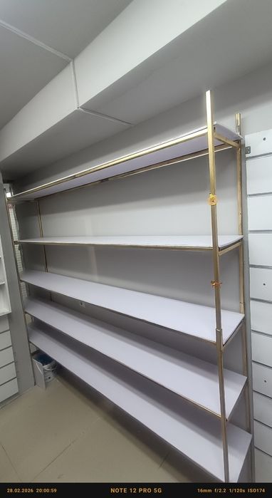 Стилаж полка ветрина