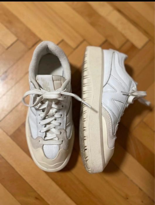 Imbracaminte, incaltaminte