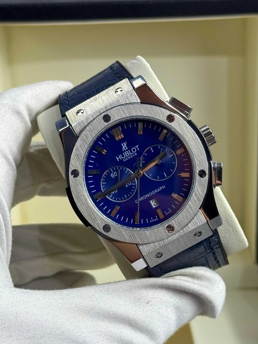 Хублот автоматичен часовник