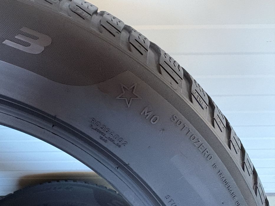 4бр зимни гуми 225/55/17/Pirelli Sottozero3 winter MO*/dot3221/6.5мм /