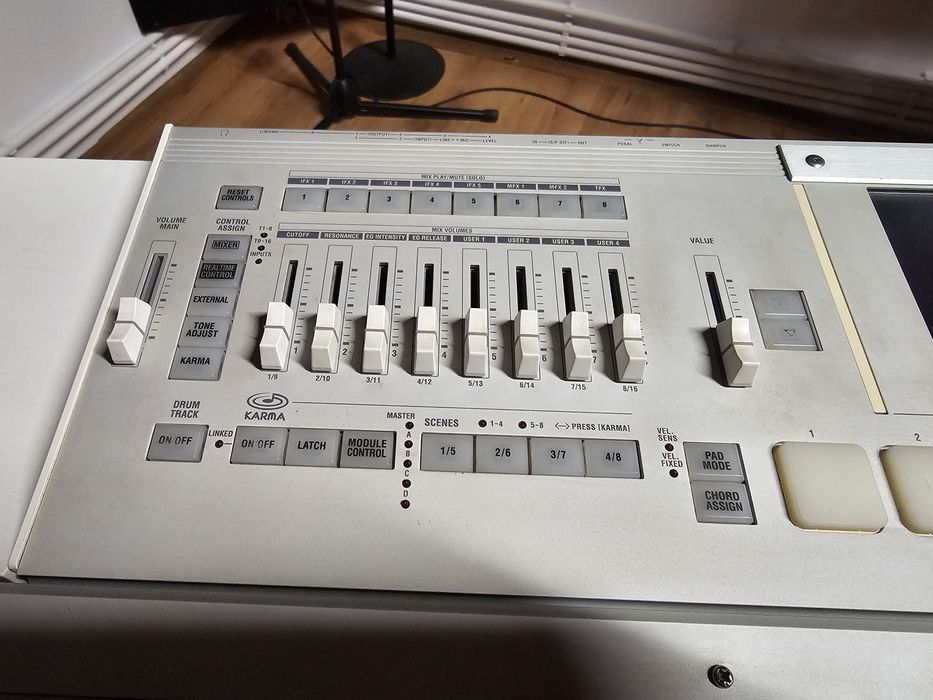 Korg M3 XPanded 320mb ram stare perfecta