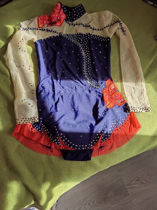 Трико за художествена гимнастика