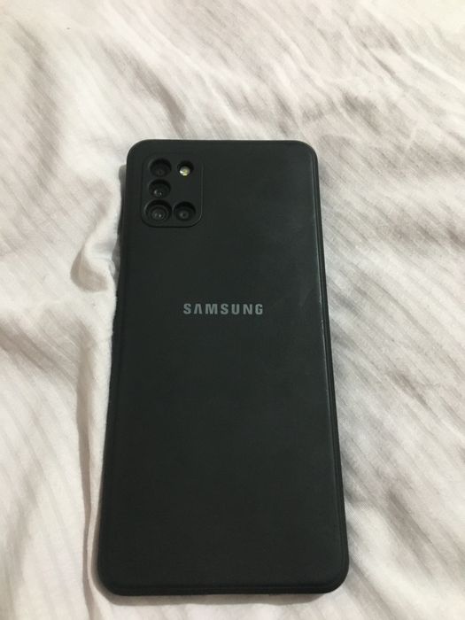 Прдам самсунг а31 64 гб