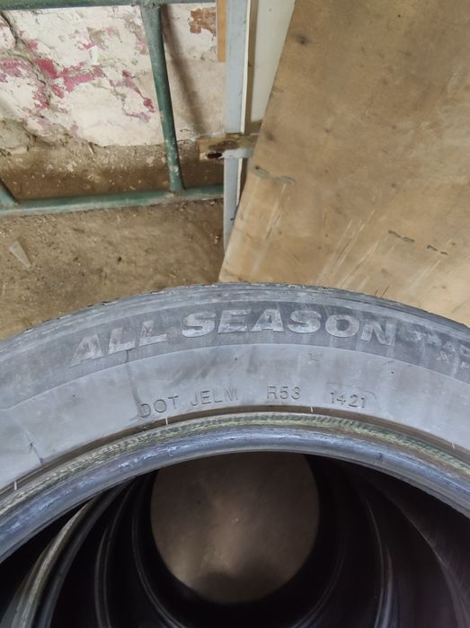 Баллоны all season всесезонные 215/55/17